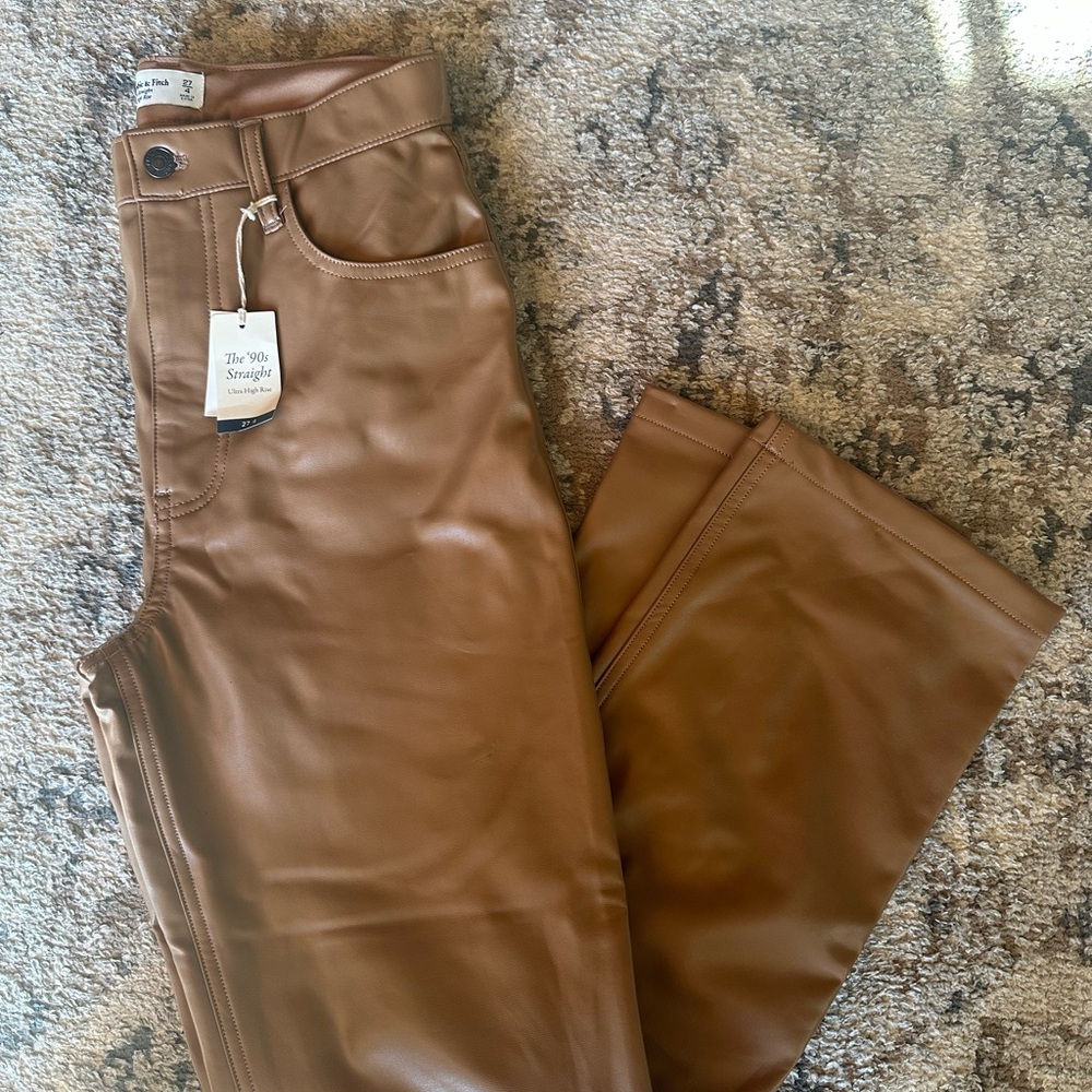 Abercrombie & Fitch size 4/ 27 Brown Straight Leg Jeans